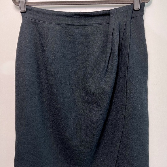 Jones New York Black Skirt - Size14 - Picture 1 of 3